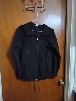 Black Zip-Up Hooded Jacket. Ladies XS windbreaker