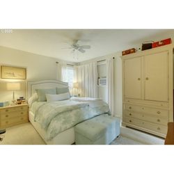 Drexel Heritage Bedroom Set For Sale $225 Firm