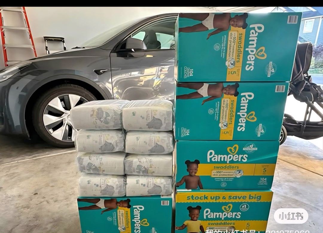 104 Count Pampers
