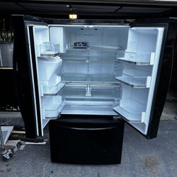 Samsung Refrigerator/ Fridge - Works