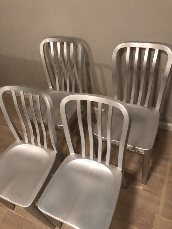 Delta chair crate online and barrel