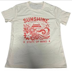 Women' s Sunshine State of Mind tshirt size medium