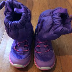 Stride Rite Snow Boot Size 13M