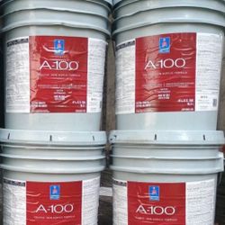 Exterior Paint Satin. Color 7051. Total 7 Buckets/35 Sf