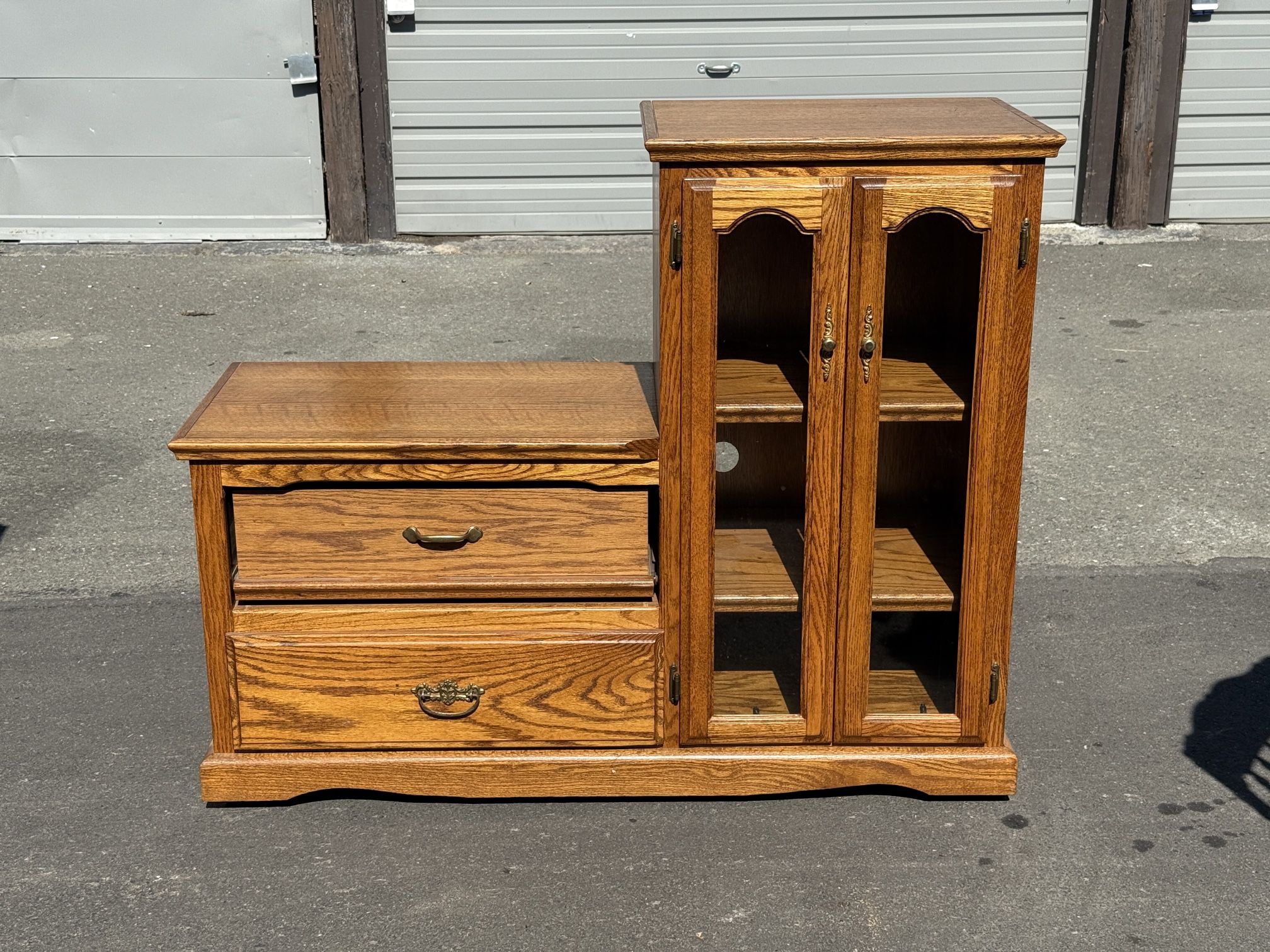 Oak Media/Stereo Cabinet w/ Glass Doors & CD Drawer