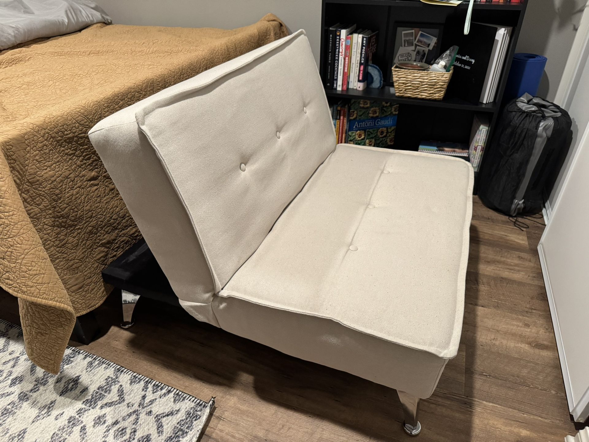 Convertible Chair / Ottoman