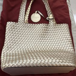 ISLE JACOBSEN Tote Bag