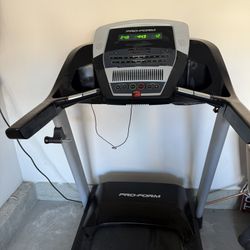  Performance Treadmill Rarely Used $280
