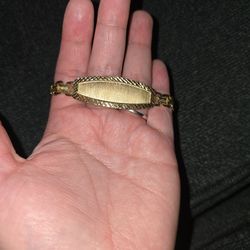 Bracelet