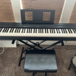 GREAT DEAL: Full Keyboard Set With Chair, Travel Bag, And 4 Music Books