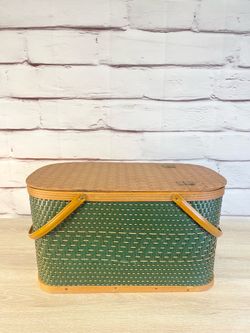 Vintage Hawkeye Burlington Woven Picnic Basket