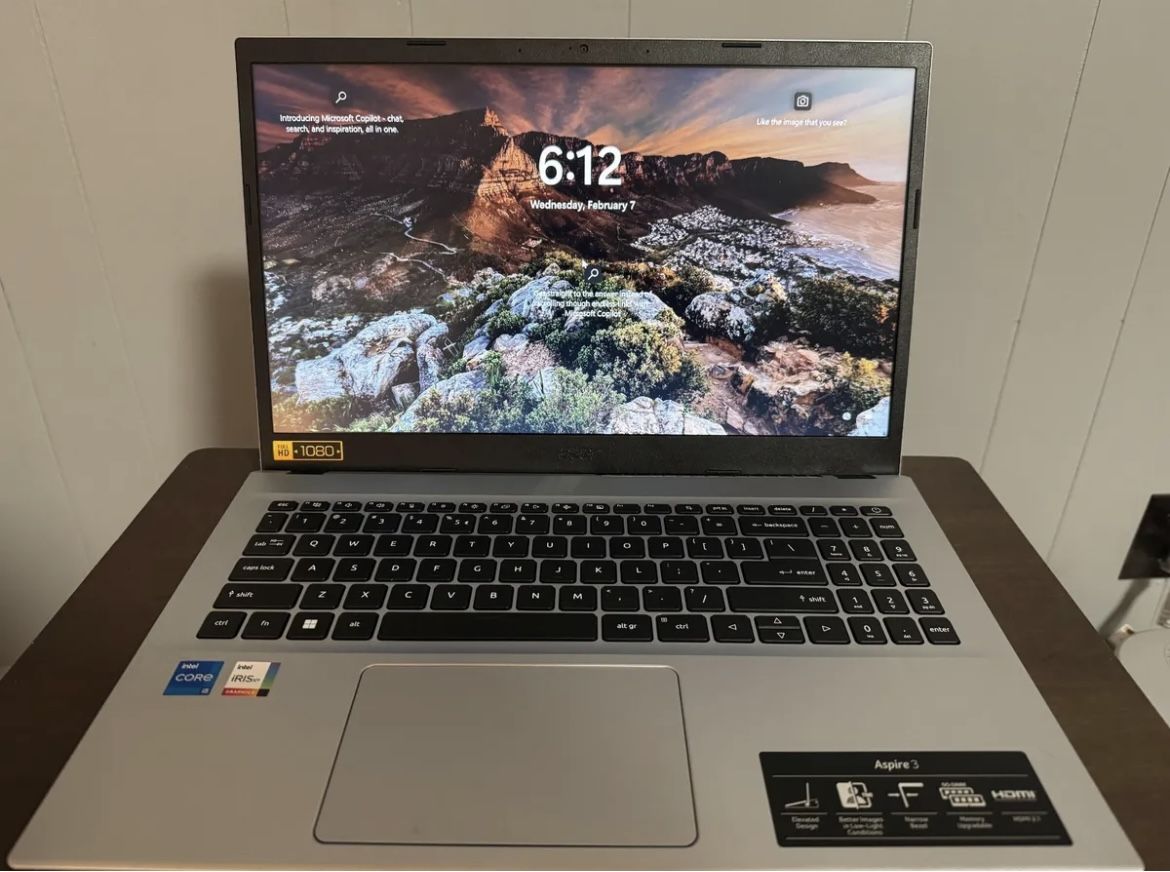 Acer Aspire 3 -i5 - 12GB RAM -512GB SSID- Warranty included