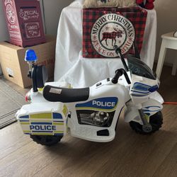 Toy. Ride On Police Motorcycle 