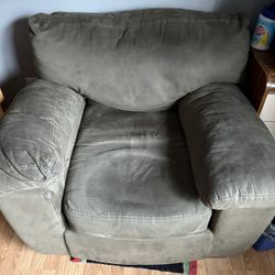 Free Couches 