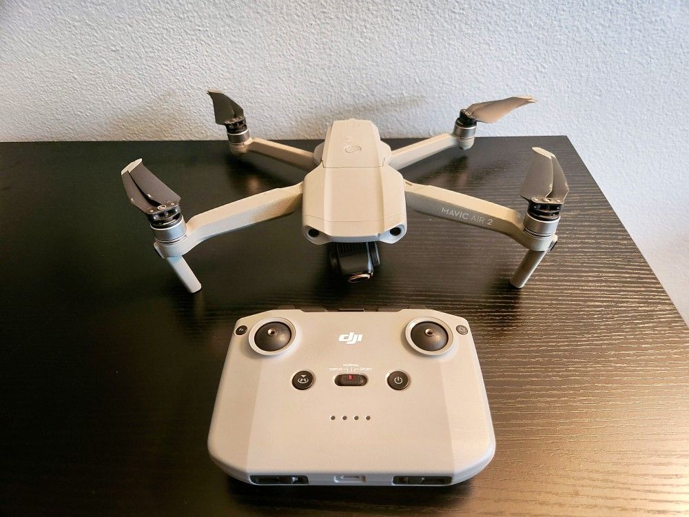 DJI Mavic Air 2 Fly More Combo - Box, Charger, 2 Batteries And Filters CASH ONLY