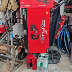 Milwaukee M18 Fuel Deep Cut Band Saw 