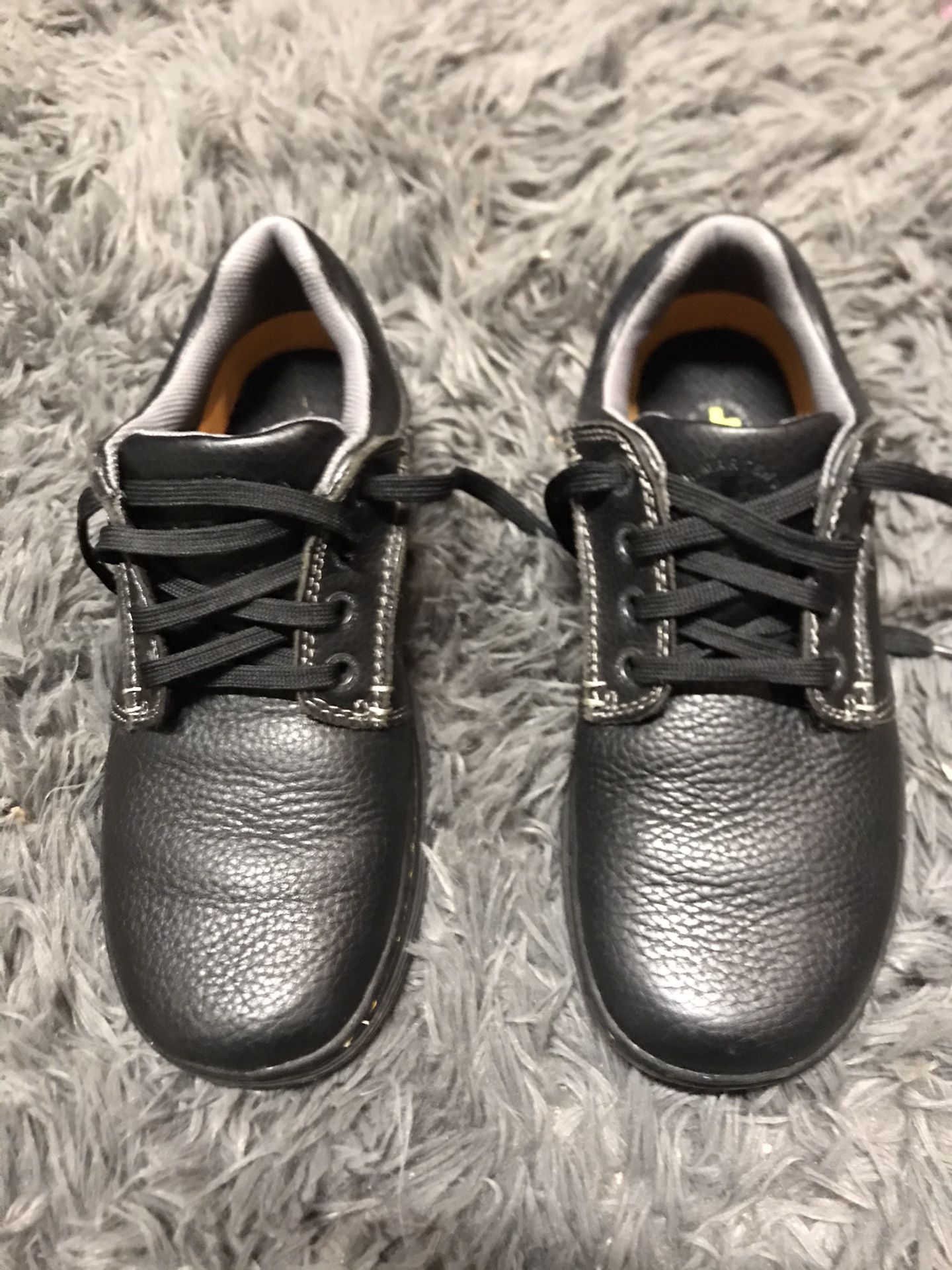 Men’s Dr. Martins size 8
