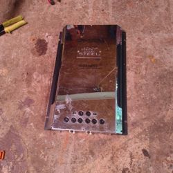 Legacy 4400 Watt Amp