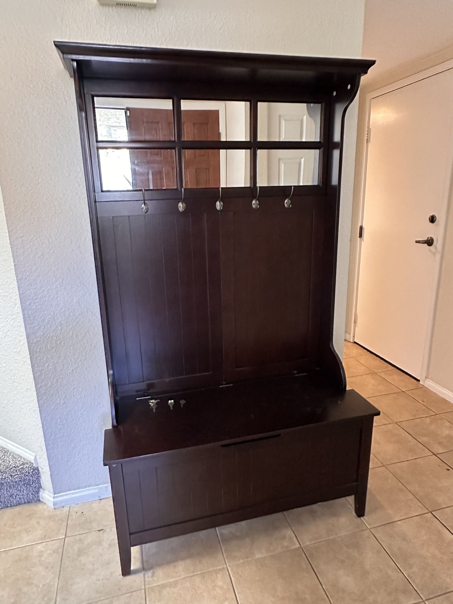 Entryway Coat Rack / Bench With Storage