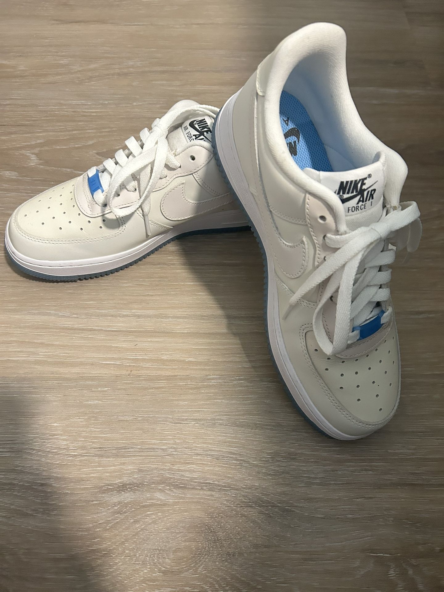 Nike Air Force 1 UV Reactive 