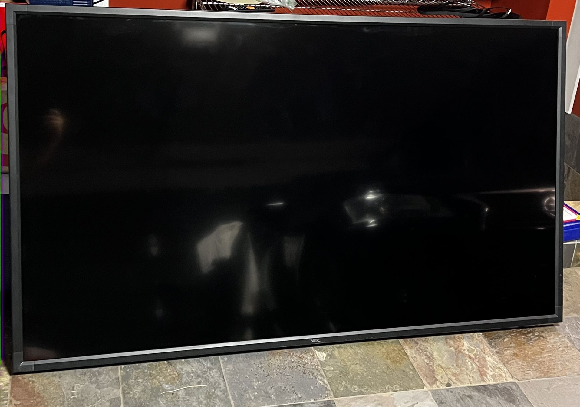 NEC E805 80" LED Backlit Commercial-Grade Display