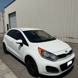 2013 KIA Rio5