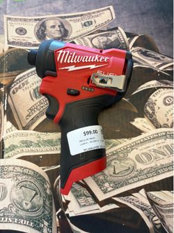 F32-000-276 MILWAUKEE IMPACT DRIVER “TOOL ONLY”