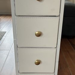 Dresser Storage Tower With 4 Drawers 