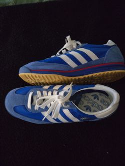 Shoes size 10
