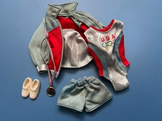 Barbies Olympic Outfit