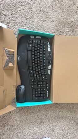 Logitech MK550 Wireless Ergonomic Keyboard & Mouse Combo