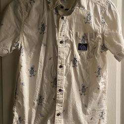 Boys Shirts Sizes 10/12/14 (Medium/Large)