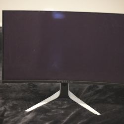 Alienware 32 4K QD-OLED Gaming Monitor