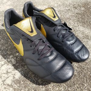 Photo The Nike Premier II FG Black/ Gold Sz 10