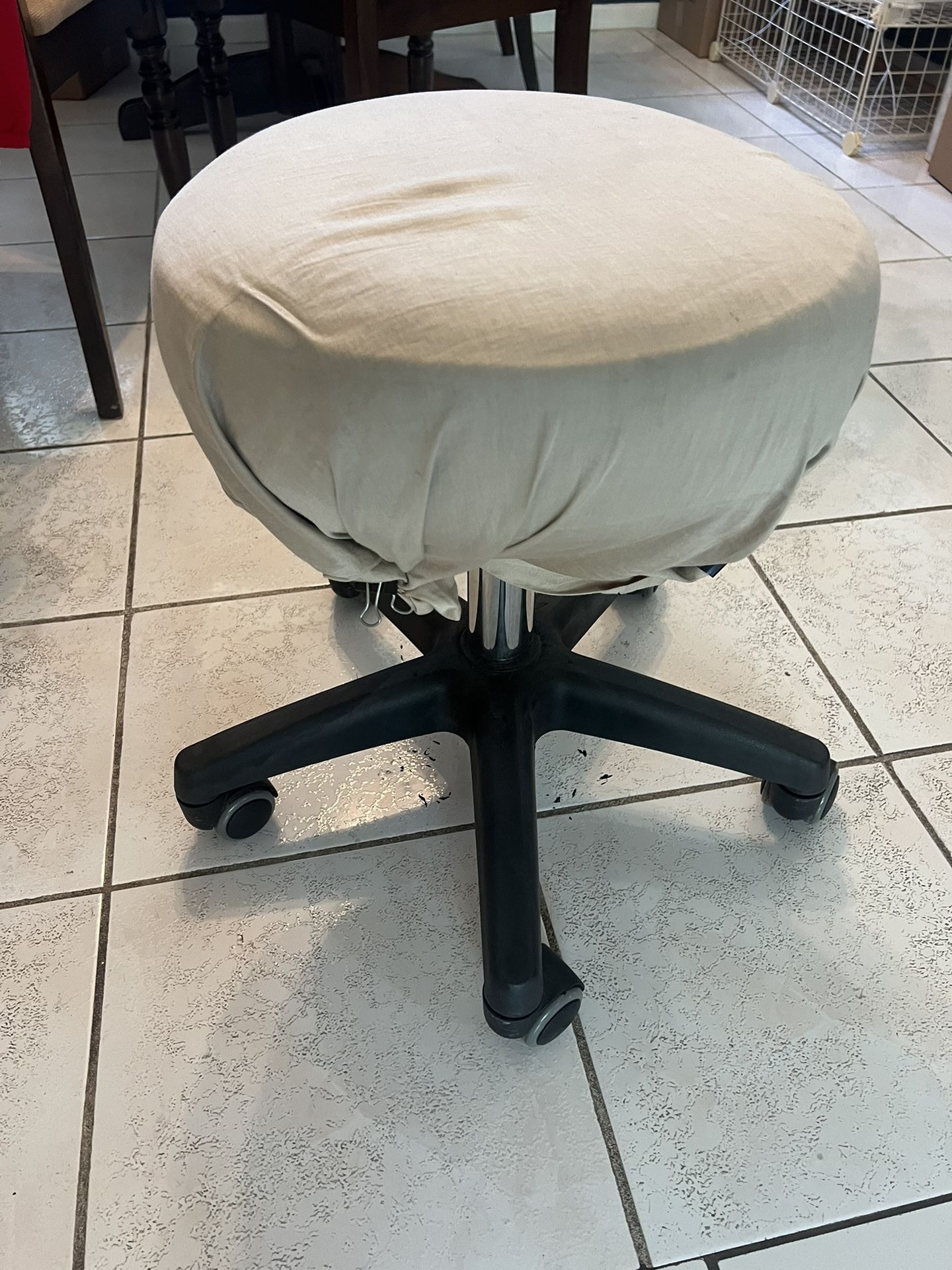 Adjustable Rolling Stool