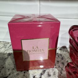 La Bomba Carolina Herrera 