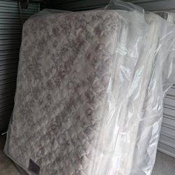 USED LOVING CARE DOUBLE SIDED QUEEN QUILTED MATTRESS SET 