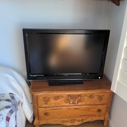 36" VIZIO HDMI TV $80 