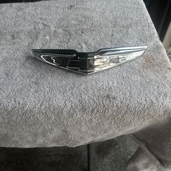 1948 Chevy Hood Emblem