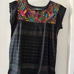 BLUSA TÍPICA DE MUJER ADULTO 