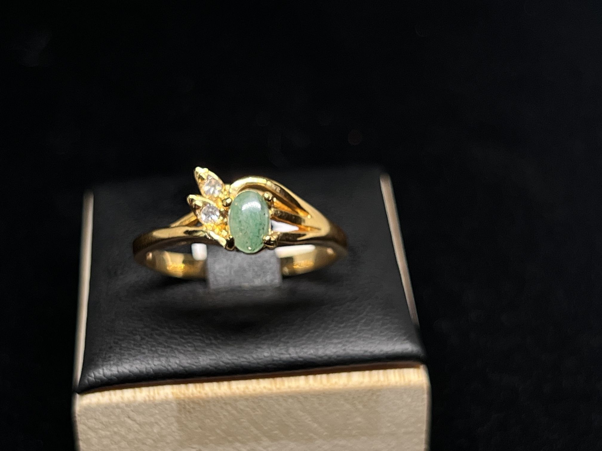 NWT Green Jade Ring 18k Gold Electroplate Size 10