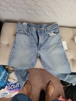 Levis pants