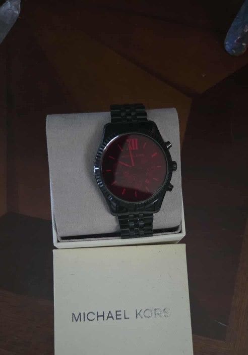 Michael kors watch- never worn