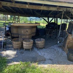 Man Cave Fixer’s Project A Rare Barrow Set Sofa, Bar Set And Coffee Table 
