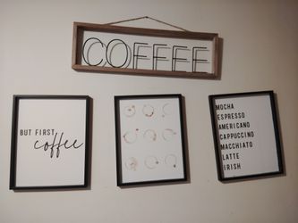Kitchen Wall and table decor