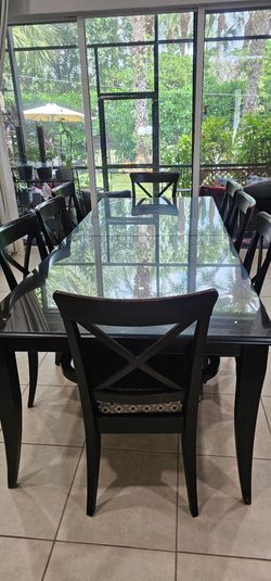 Dining room yable