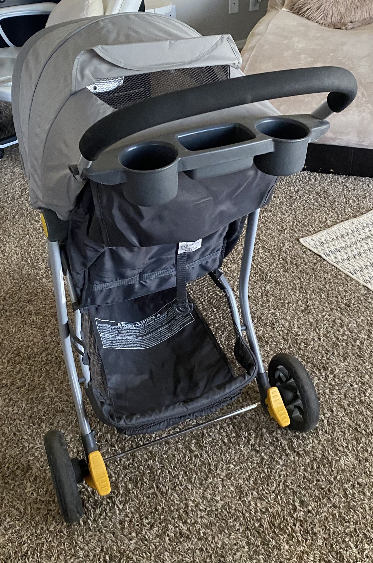 Convertible baby stroller