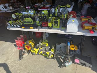 Garage Sale Saturday!!! 8 am