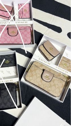 Coach 3 Piece Set