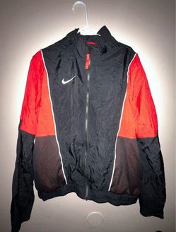 Nike Windbreaker Track Jacket ( L )